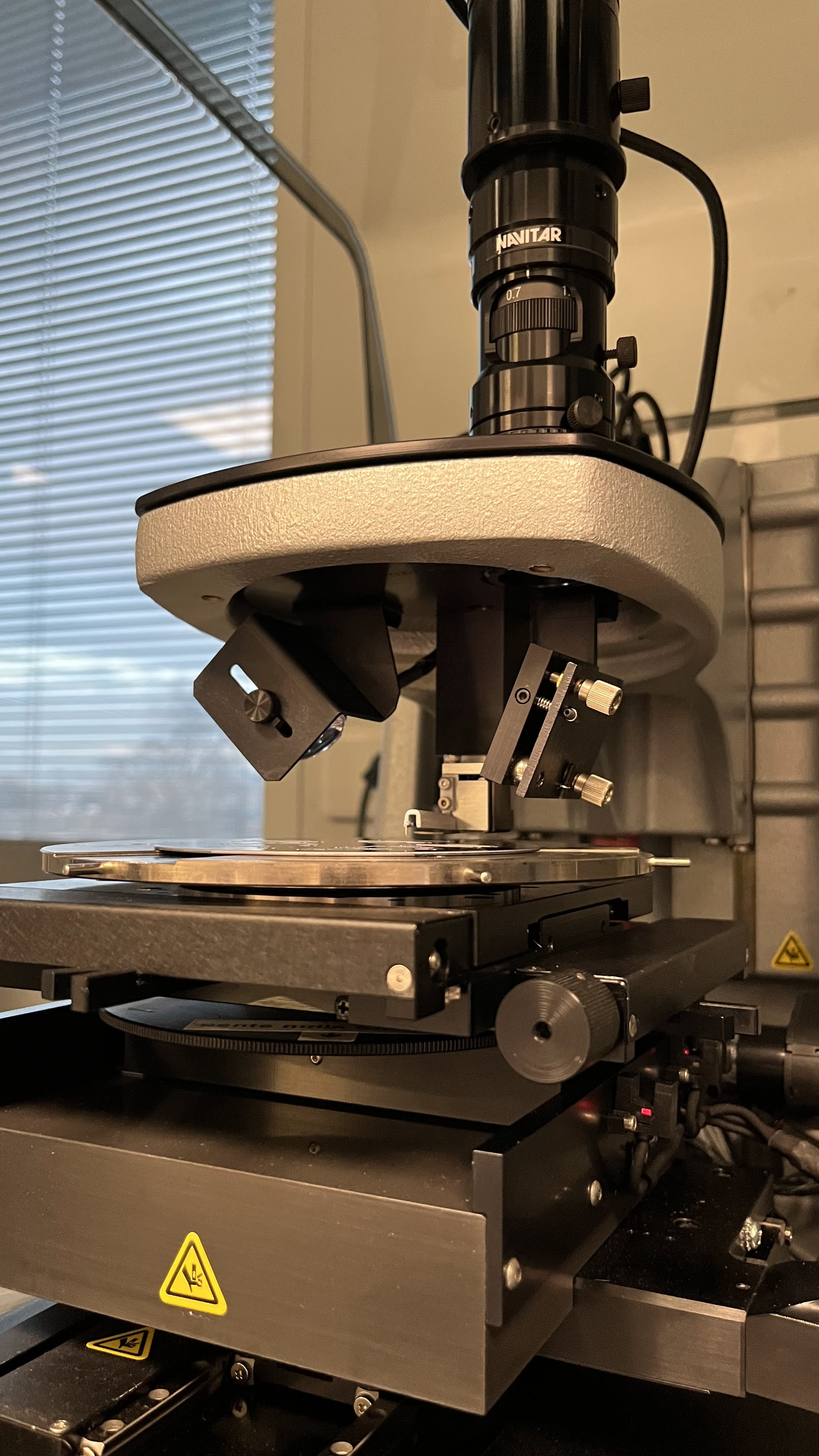 22/02/2022: Profilometry in the clean room